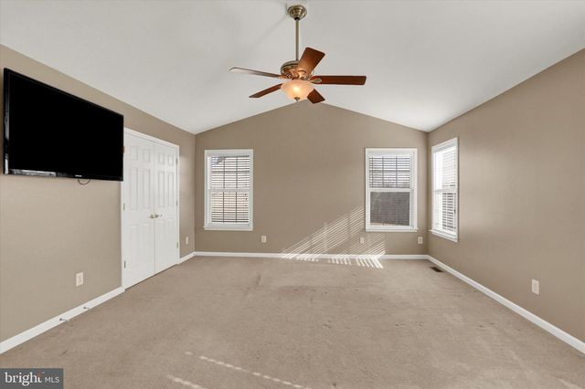 121 COBBLESTONE WAY, Dillsburg, PA 17019