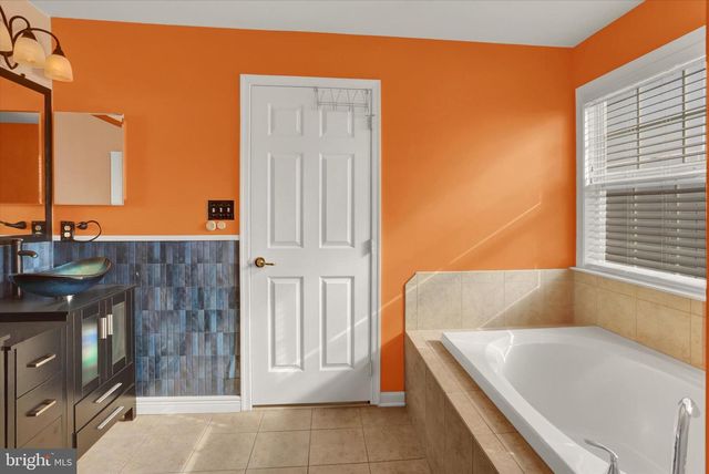 121 COBBLESTONE WAY, Dillsburg, PA 17019