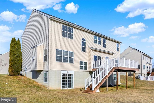 121 COBBLESTONE WAY, Dillsburg, PA 17019