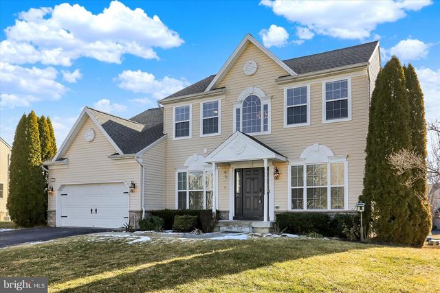 121 COBBLESTONE WAY, Dillsburg, PA 17019