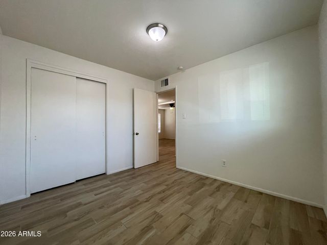 2730 E WILLETTA Street, Phoenix, AZ 85008