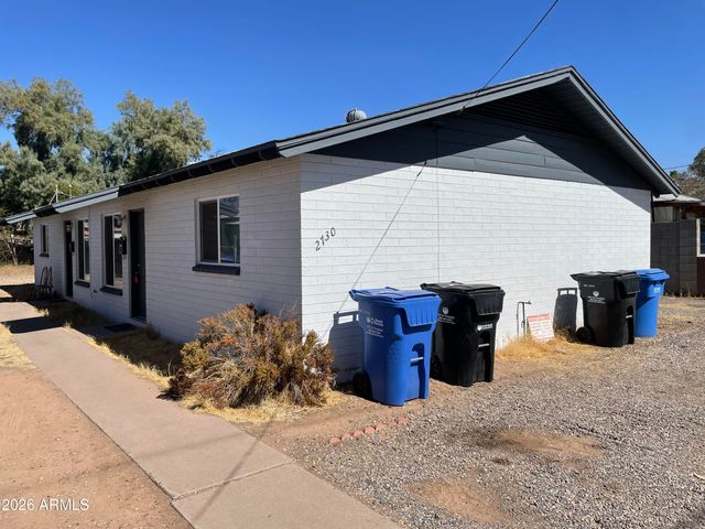 2730 E WILLETTA Street, Phoenix, AZ 85008
