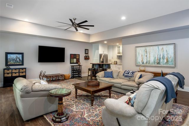 1003 Glory Drive 60, Morganton, NC 28655