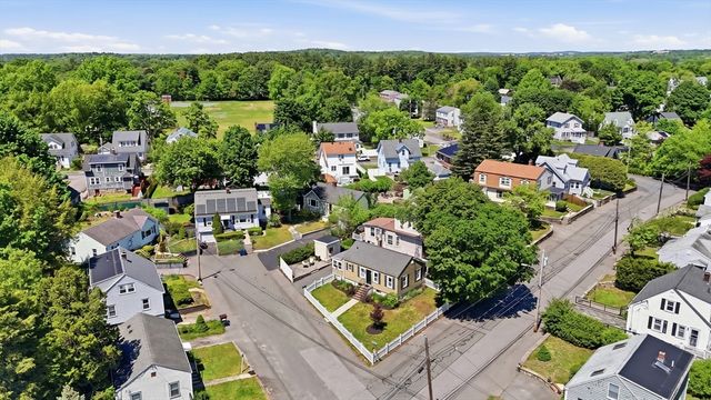 1 Juniper Ter, Dedham, MA 02026