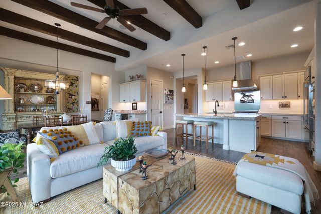 14334 N Mickelson Canyon Court, Oro Valley, AZ 85755