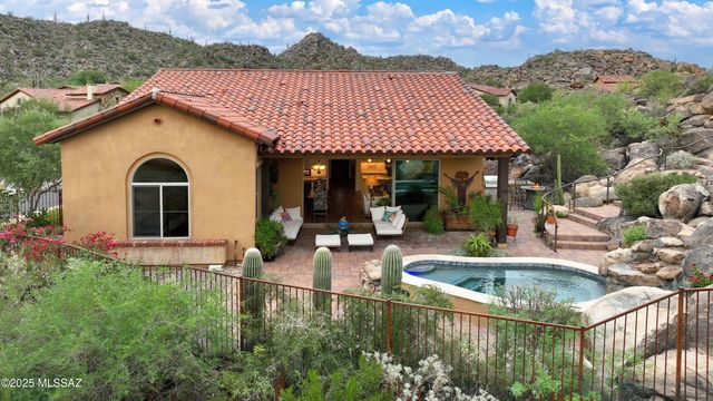 14334 N Mickelson Canyon Court, Oro Valley, AZ 85755