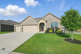 613 Chip Street, Little Elm, TX 75068