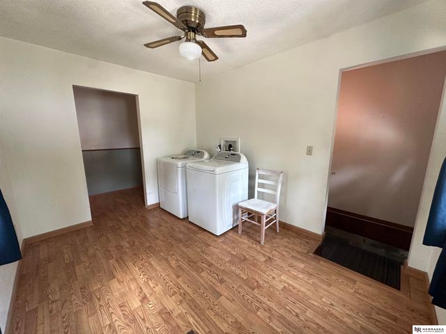 7752 Oakwood Street, Ralston, NE 68127
