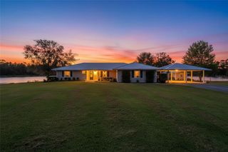 1713 REYNOLDS ROAD, De Leon Springs, FL 32130