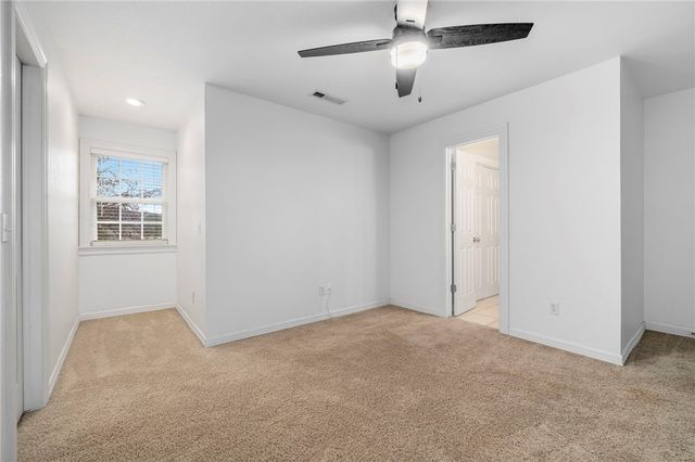 11452 Club House Parkway, Farmington, AR 72730