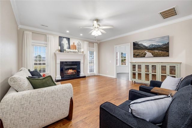 11452 Club House Parkway, Farmington, AR 72730