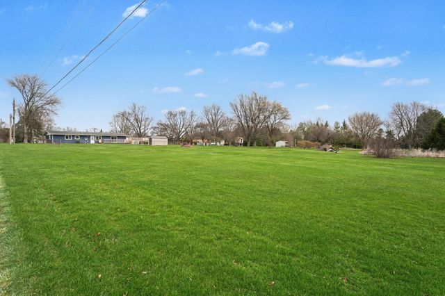 275 S State Road 2, Hebron, IN 46341