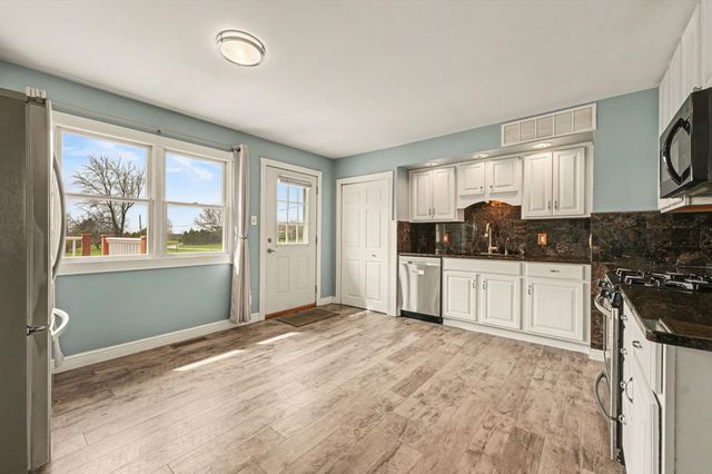 275 S State Road 2, Hebron, IN 46341