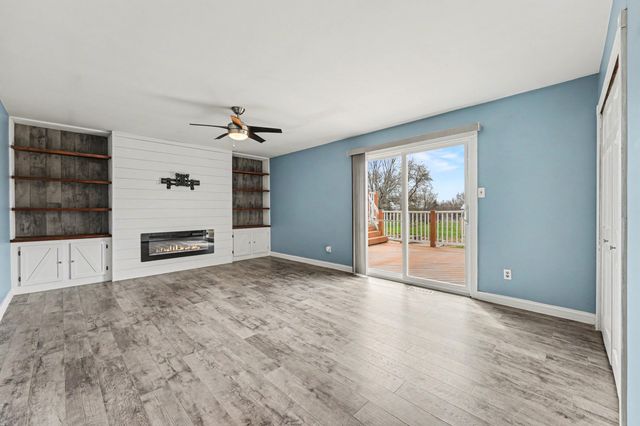 275 S State Road 2, Hebron, IN 46341