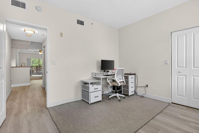 5880 W Sample Road 206, Coral Springs, FL 33067