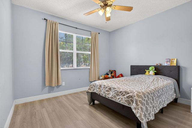 5880 W Sample Road 206, Coral Springs, FL 33067