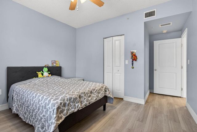 5880 W Sample Road 206, Coral Springs, FL 33067