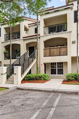 5880 W Sample Road 206, Coral Springs, FL 33067