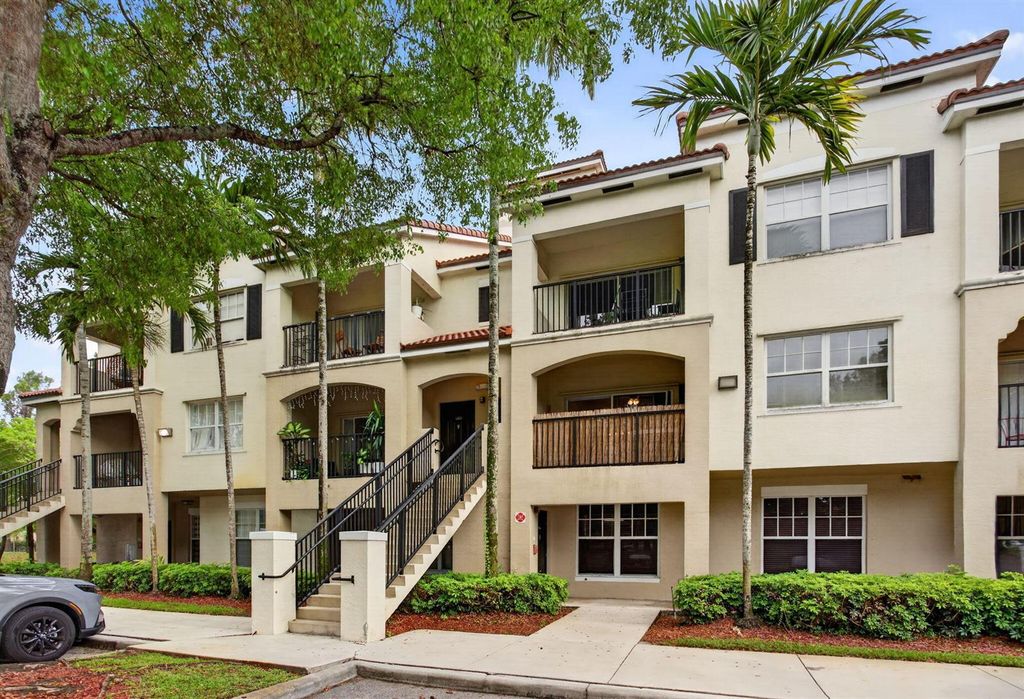 5880 W Sample Road 206, Coral Springs, FL 33067