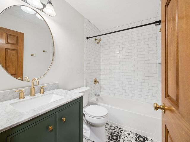 723 Canal Street, Delaware, OH 43015