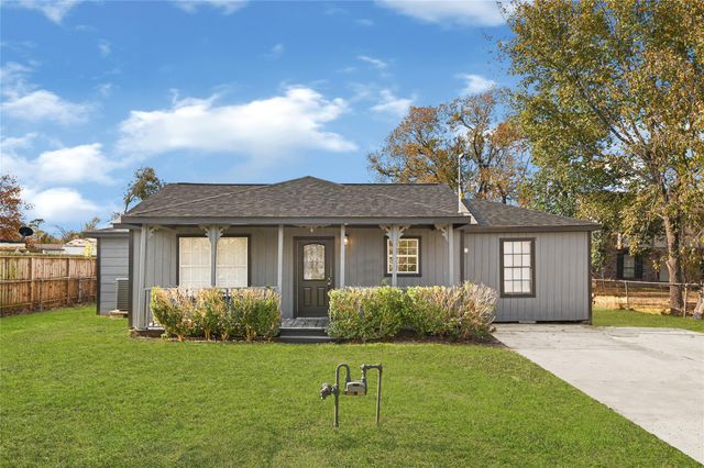 831 Becker Street, Channelview, TX 77530