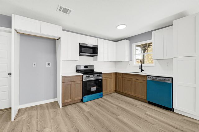 831 Becker Street, Channelview, TX 77530