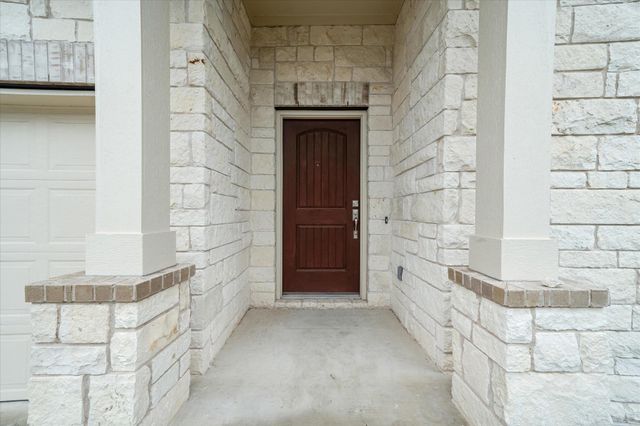 117 Falkland ST, Hutto, TX 78634