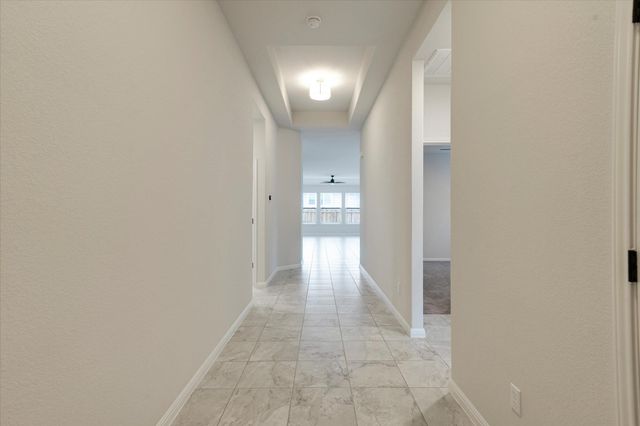 117 Falkland ST, Hutto, TX 78634