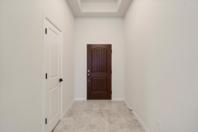 117 Falkland ST, Hutto, TX 78634