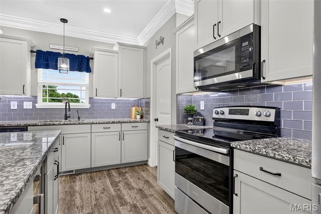 826 Liberty Creek Drive, Wentzville, MO 63385
