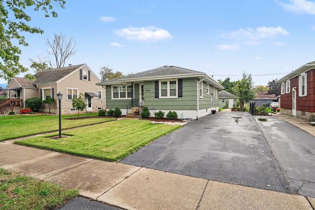 18525 Miller Drive, Lansing, IL 60438