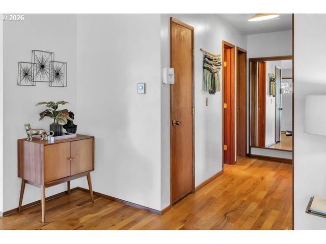 8101 Se 57TH Ave, Portland, OR 97206