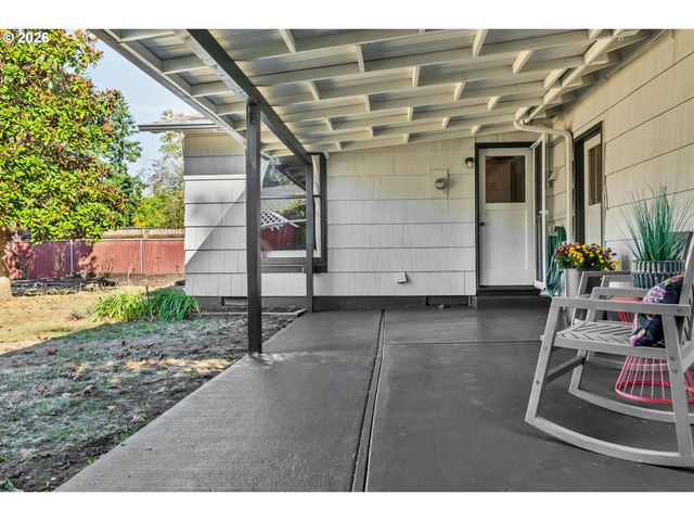 8101 Se 57TH Ave, Portland, OR 97206