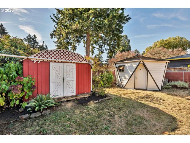 8101 Se 57TH Ave, Portland, OR 97206