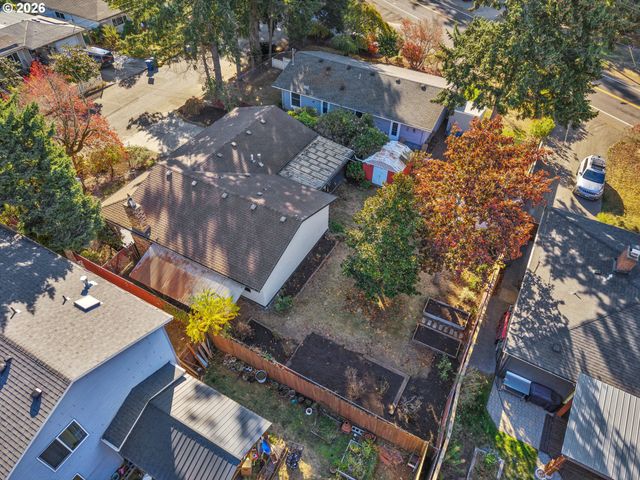 8101 Se 57TH Ave, Portland, OR 97206