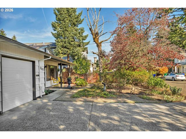 8101 Se 57TH Ave, Portland, OR 97206