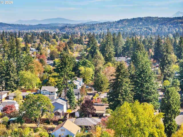 8101 Se 57TH Ave, Portland, OR 97206