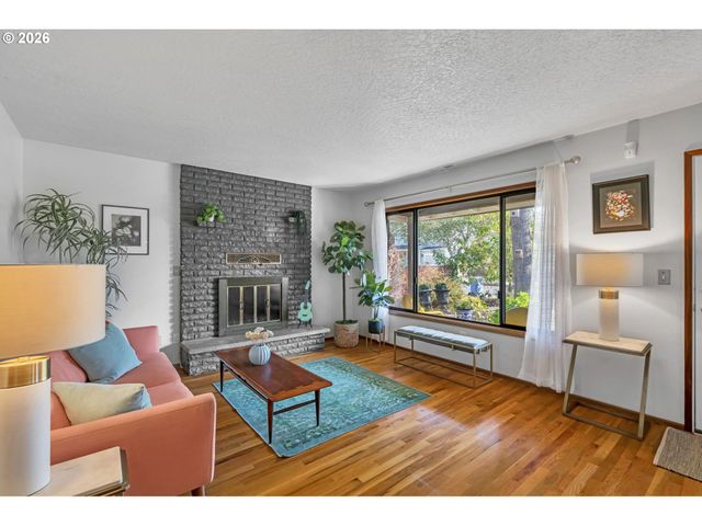 8101 Se 57TH Ave, Portland, OR 97206