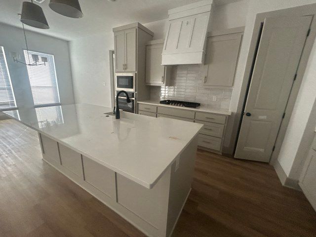 2905 Captain Court, Bryan, TX 77808