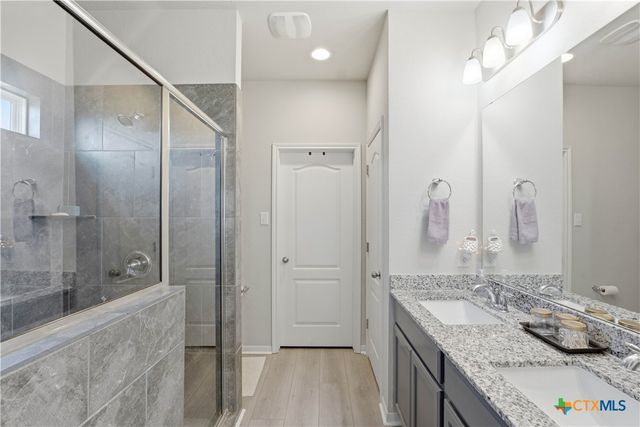 1125 Lakeway Crossing Drive, Temple, TX 76502
