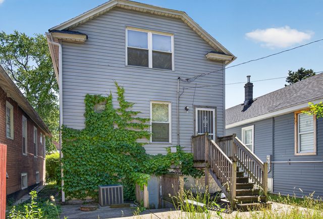 1018 W 104TH Place, Chicago, IL 60643