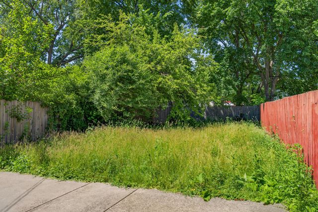 1018 W 104TH Place, Chicago, IL 60643