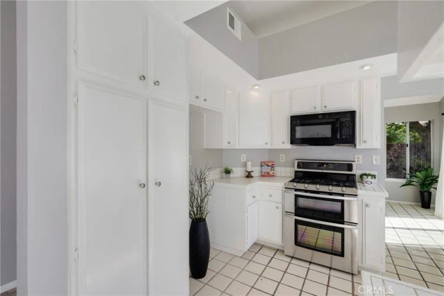 11486 Cardiff Lane, Loma Linda, CA 92354