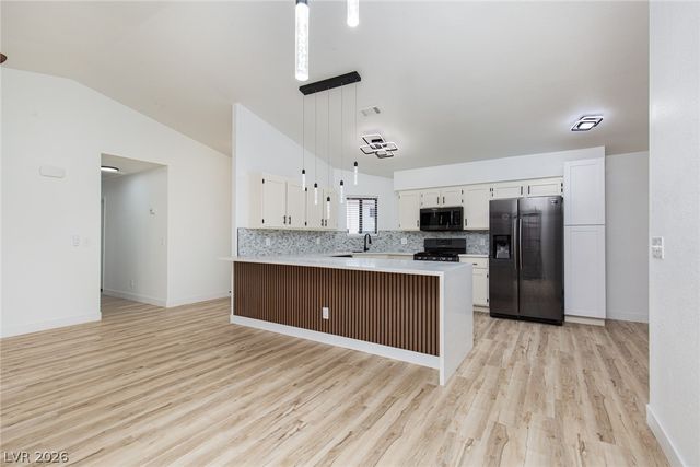 352 Lander Drive, Henderson, NV 89074