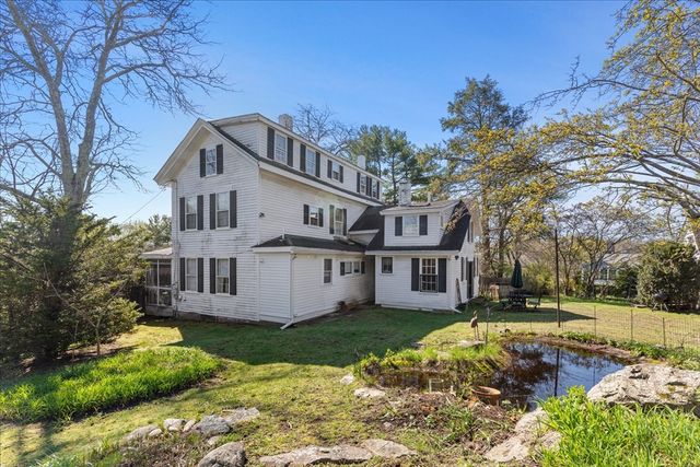 1069 Central Ave, Needham, MA 02492