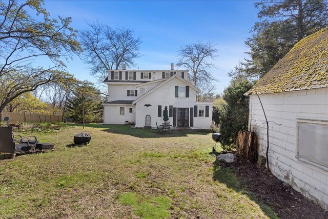 1069 Central Ave, Needham, MA 02492