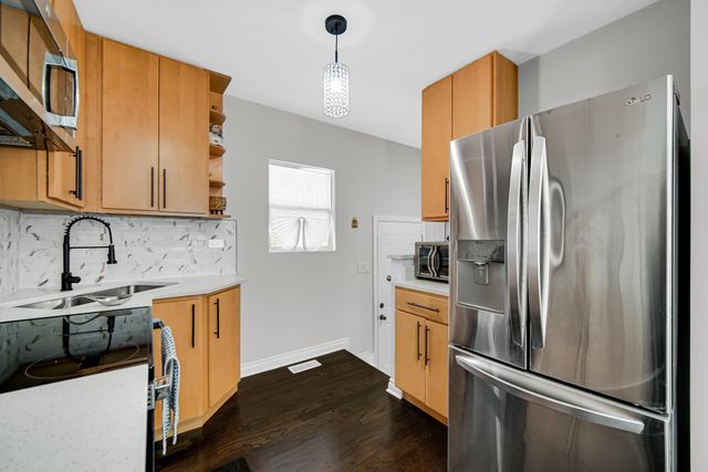 1948 Mckinley Street, Gary, IN 46404