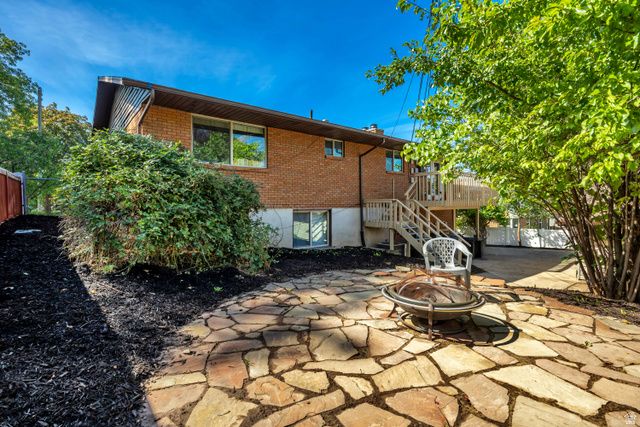 2555 E ELM AVE, Salt Lake City, UT 84109
