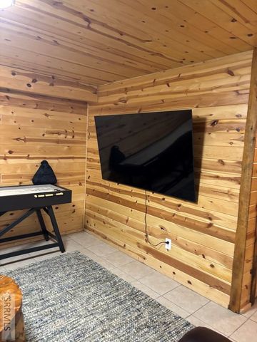 4240 Grandview Road, Island Park, ID 83429