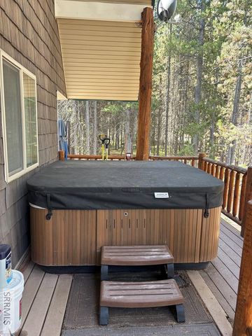 4240 Grandview Road, Island Park, ID 83429